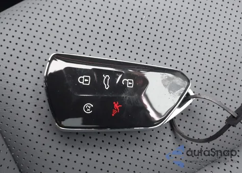 2025 Volkswagen Tiguan 2.0T Se z USA, uszkodzony, nr VIN 3VVMR7RMXSM040979